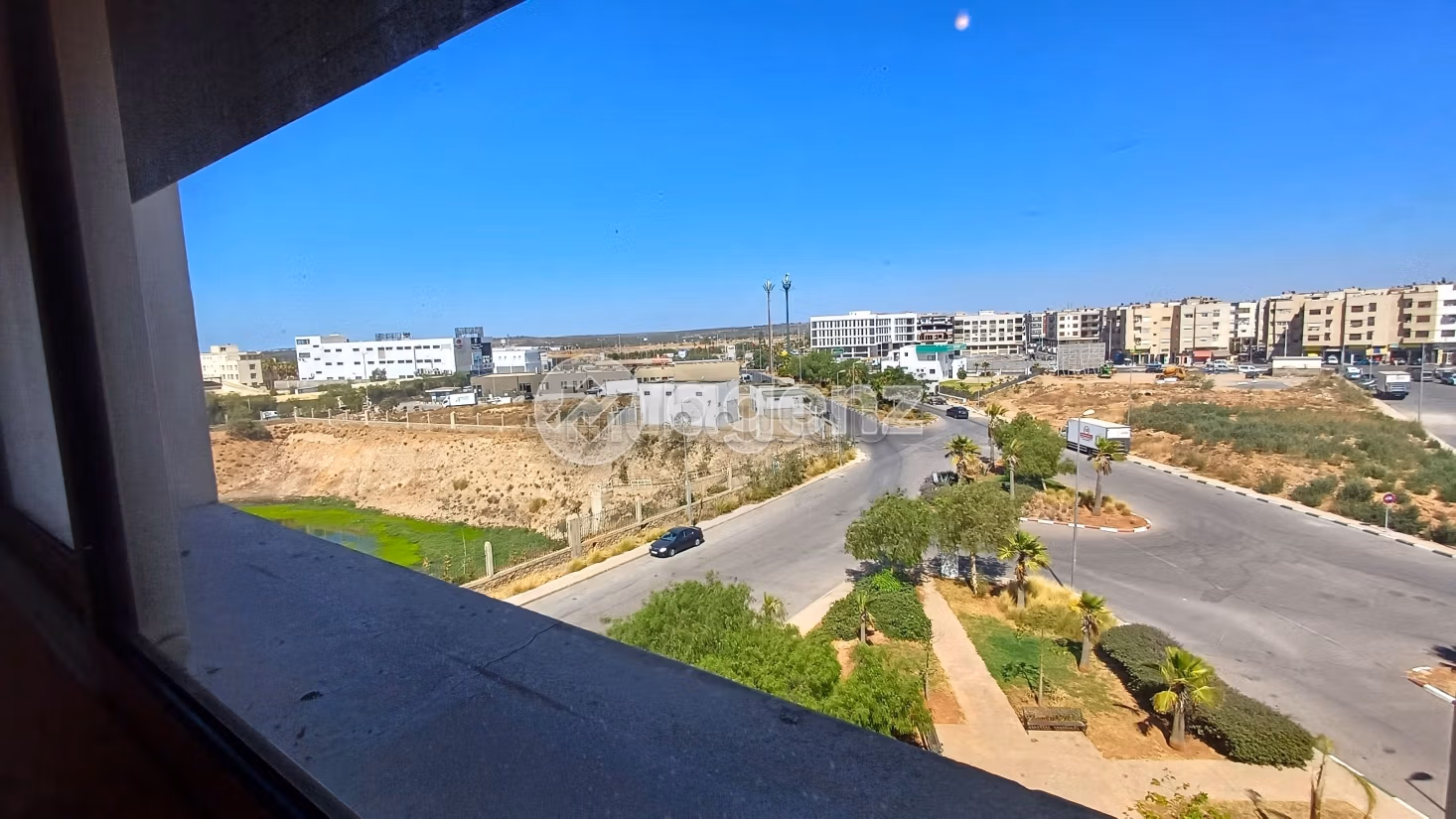 Appartement à vendre 97 m², 2 chambres Zone Industrielle Bouskoura