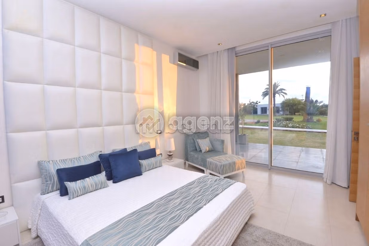 Villa à vendre 18 463 m², 4 chambres Dar Bouazza Dar Bouazza
