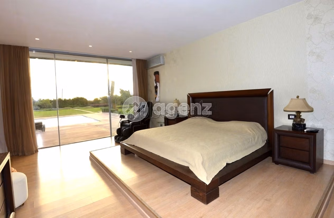 Villa à vendre 18 463 m², 4 chambres Dar Bouazza Dar Bouazza