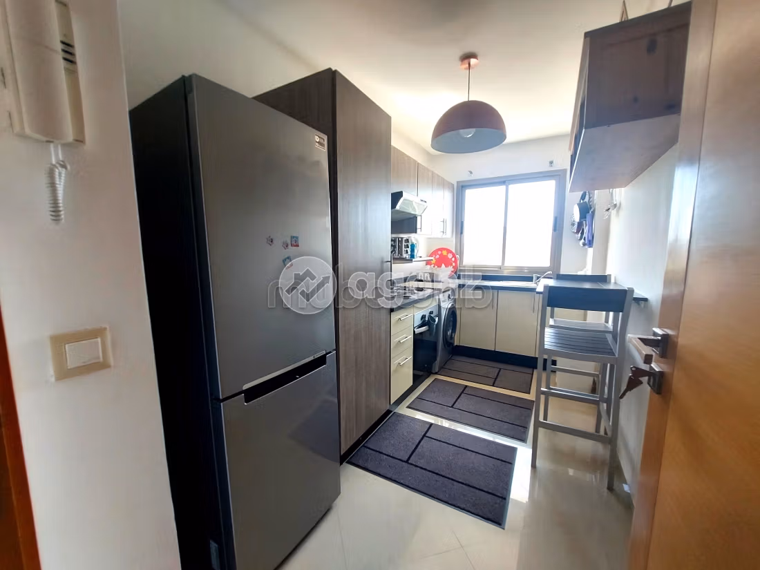 Affitto di uno splendido appartamento. Superficie 99 m². Ammobiliato