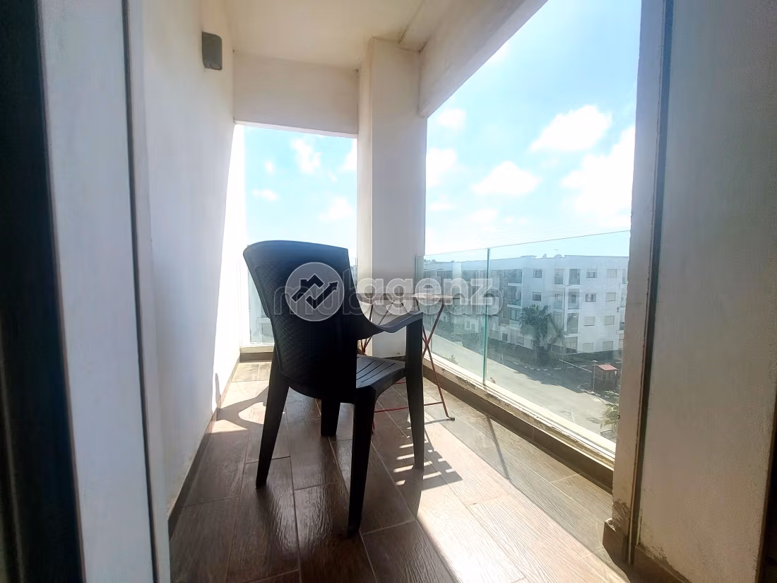 Affitto di uno splendido appartamento. Superficie 99 m². Ammobiliato