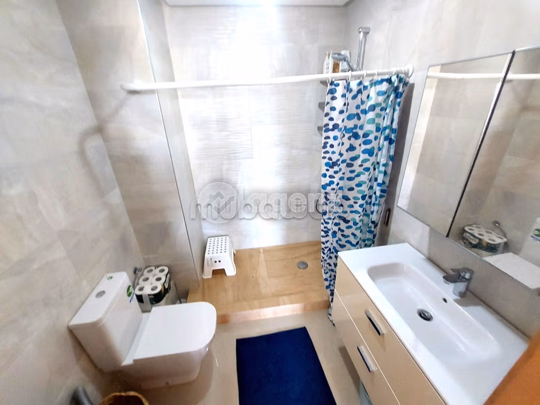 Affitto di uno splendido appartamento. Superficie 99 m². Ammobiliato