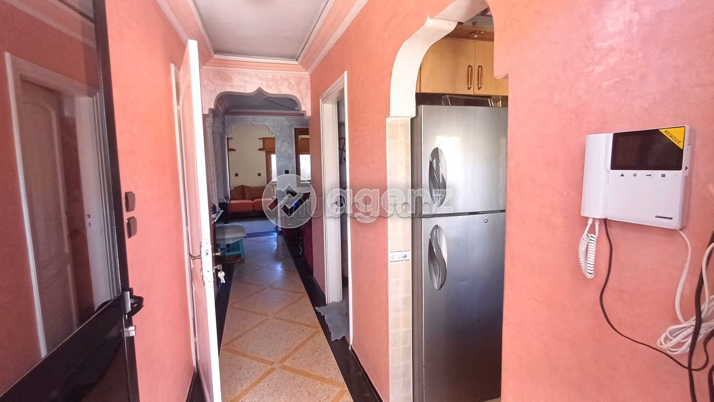 Vendita villa di lusso. 3 camere. Posto auto e terrazzo