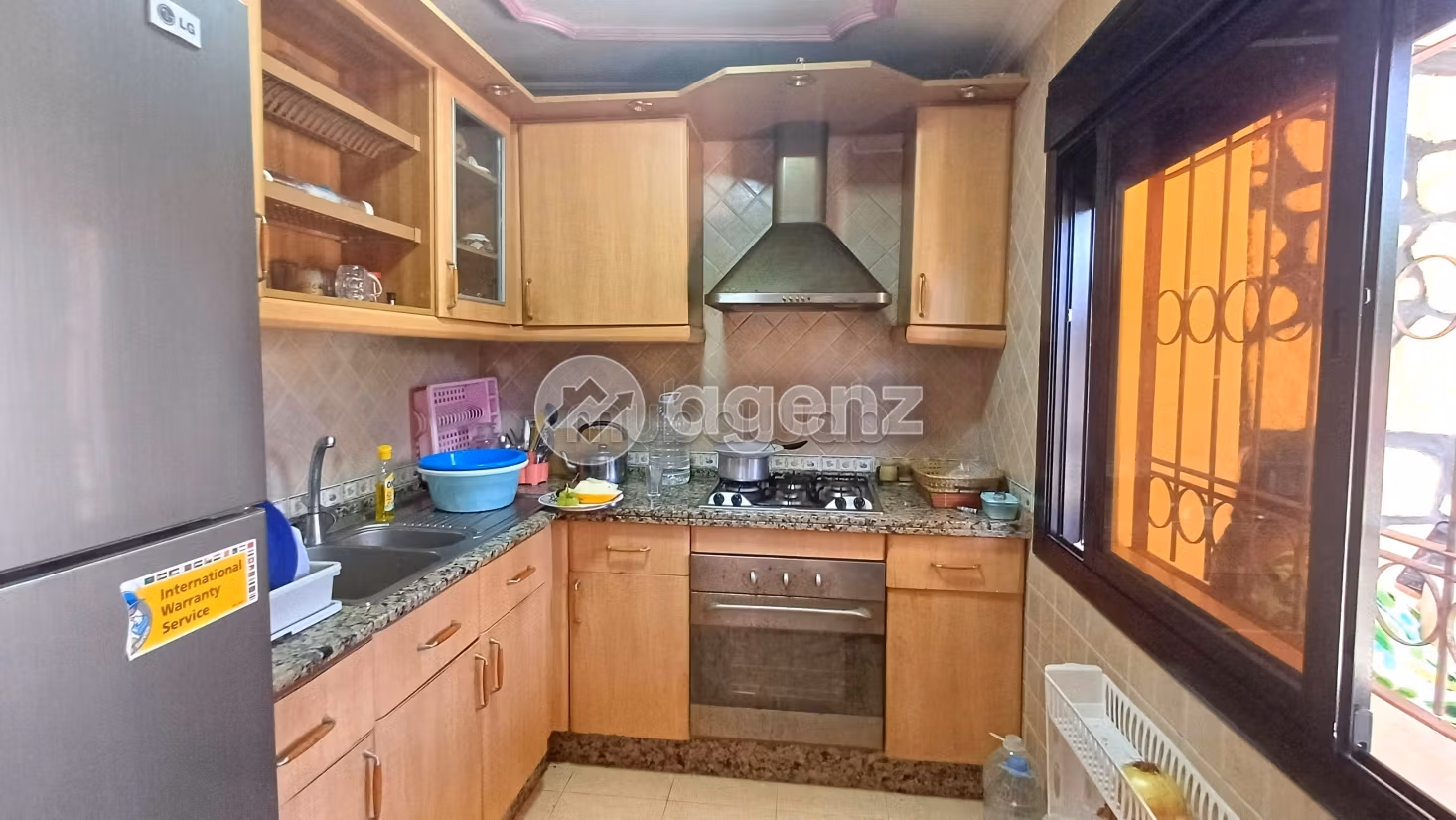 Vendita villa di lusso. 3 camere. Posto auto e terrazzo