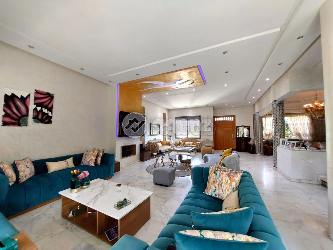 Villa à vendre 240 m², 5 chambres Tamaris Dar Bouazza