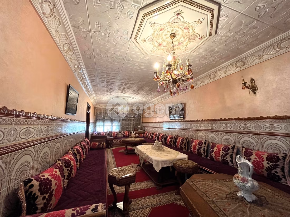 Villa à vendre 330 m², 6 chambres Benkirane Tanger