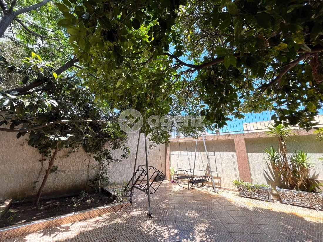 Villa à vendre 330 m², 6 chambres Benkirane Tanger