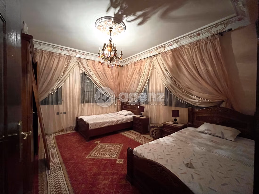 Villa à vendre 330 m², 6 chambres Benkirane Tanger
