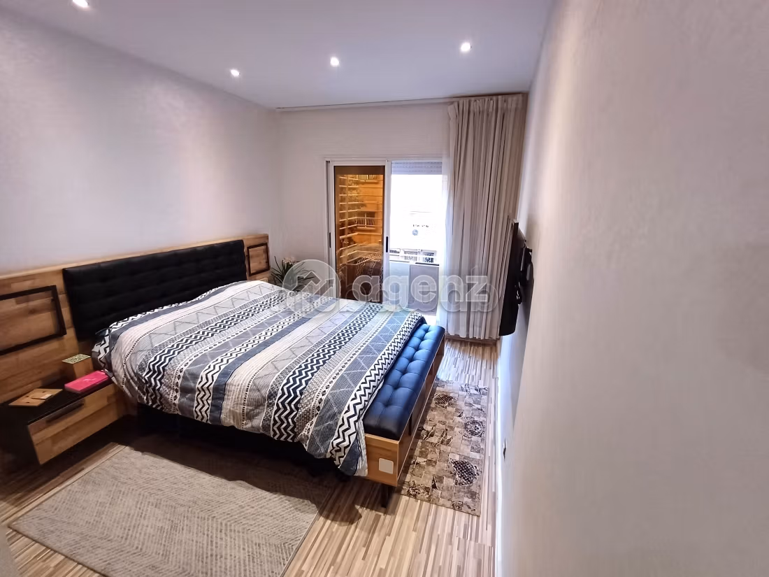 Splendido appartamento da acquistare a Nassim 1.3 camere. Con garage e ascensore