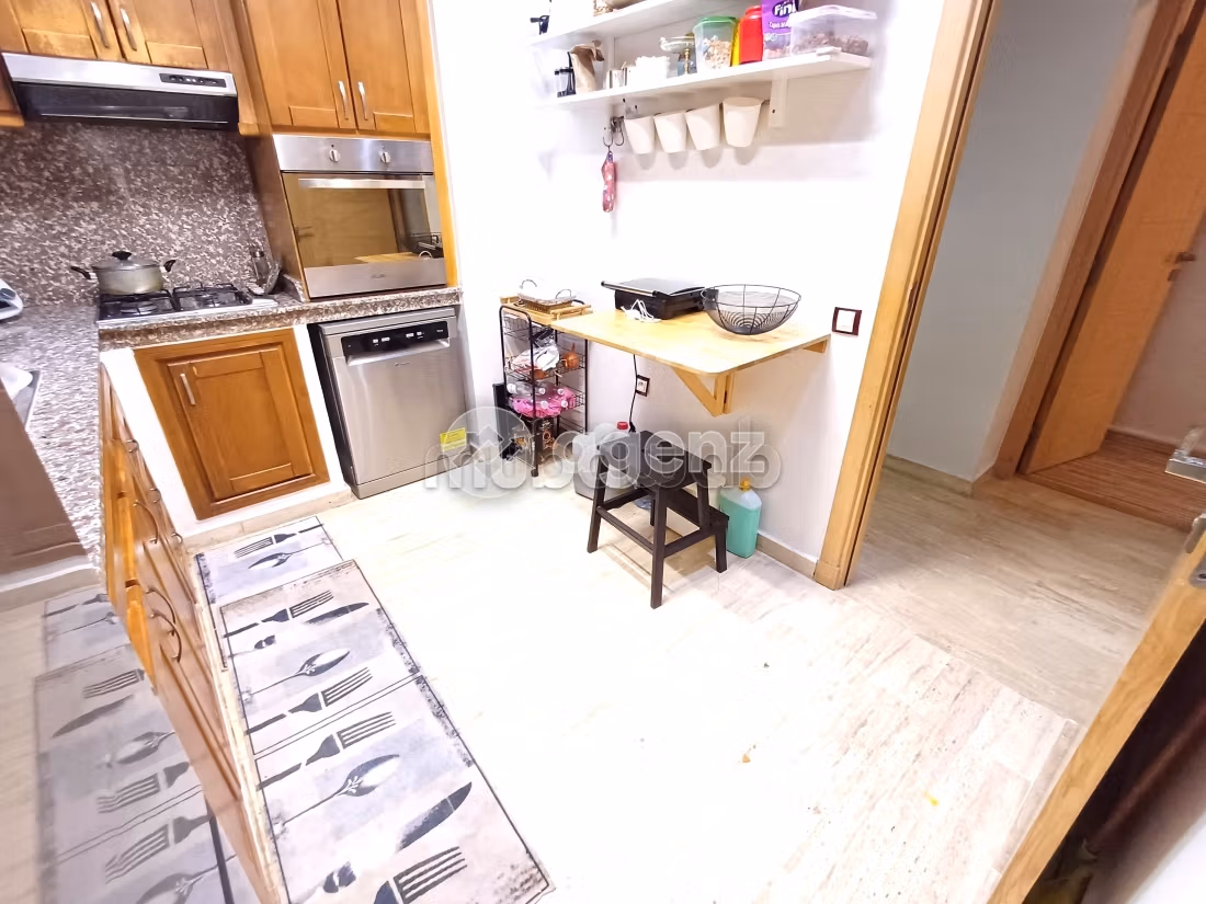 Splendido appartamento da acquistare a Nassim 1.3 camere. Con garage e ascensore