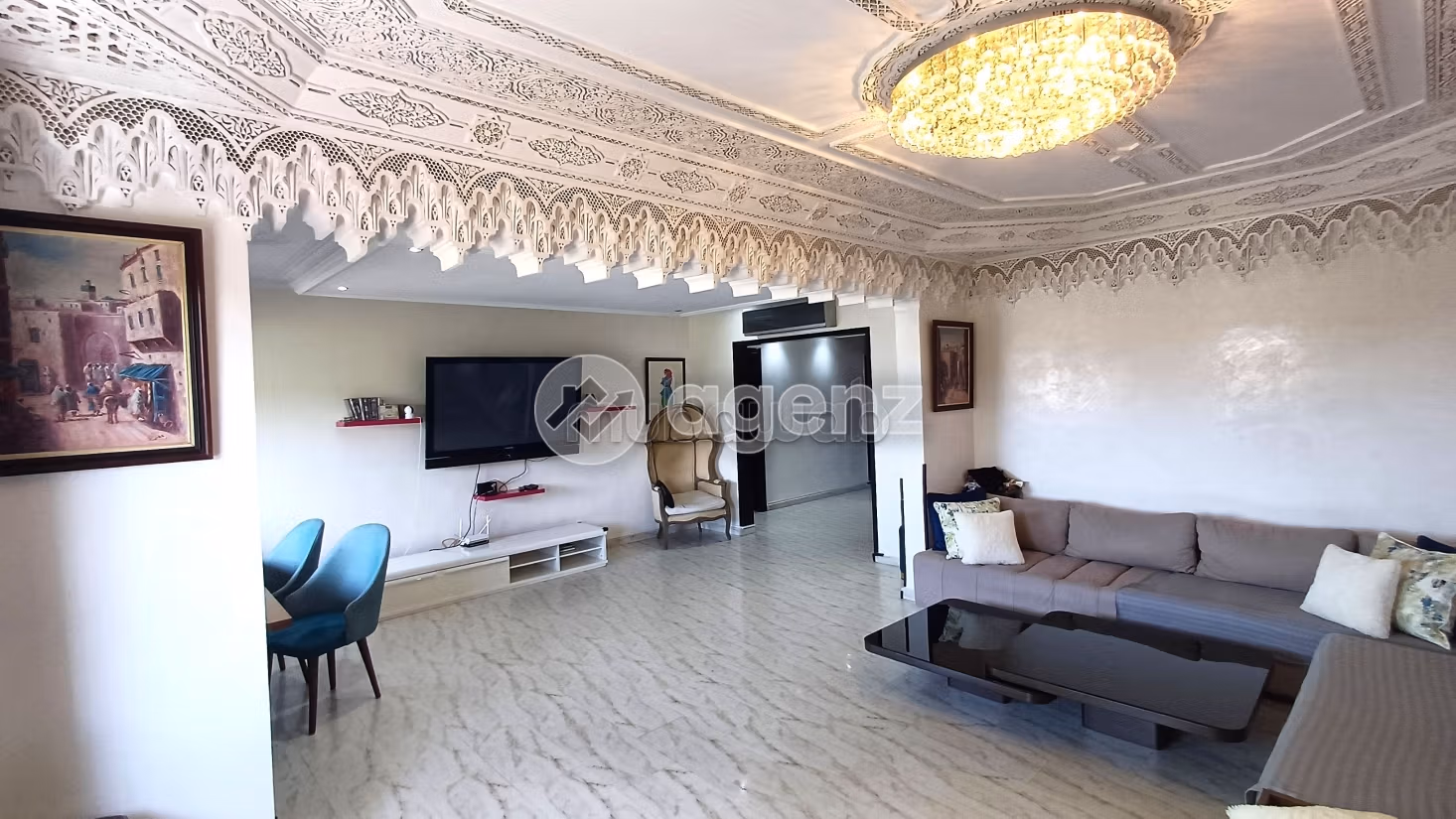 Apartment for sale in Beauséjour. 3 rooms. Fully equipped kitchen