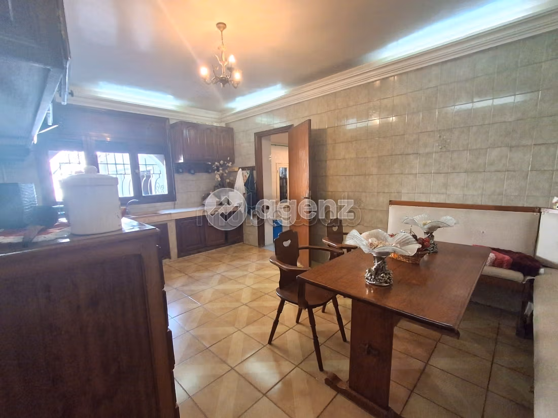 Fabulous villa for sale in Anfa. 4 rooms. Green areas, Parking spaces for cars
