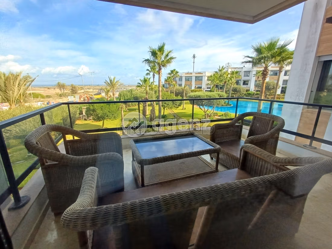 Sell apartment. Large area 188 m². Fully furnished