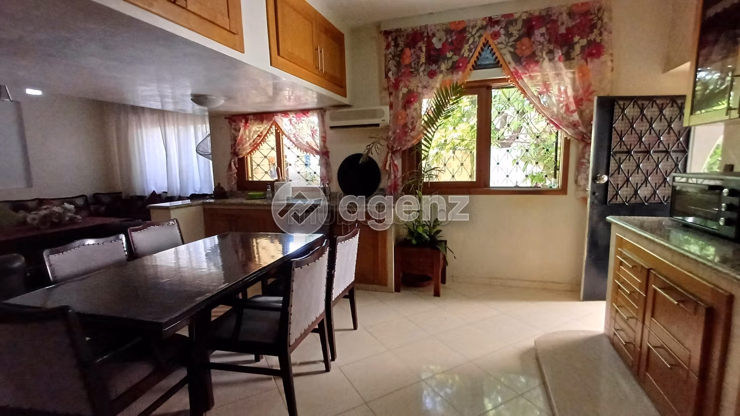 Villa à vendre 364 m², 7 chambres Bel Air Val fleuri Tanger