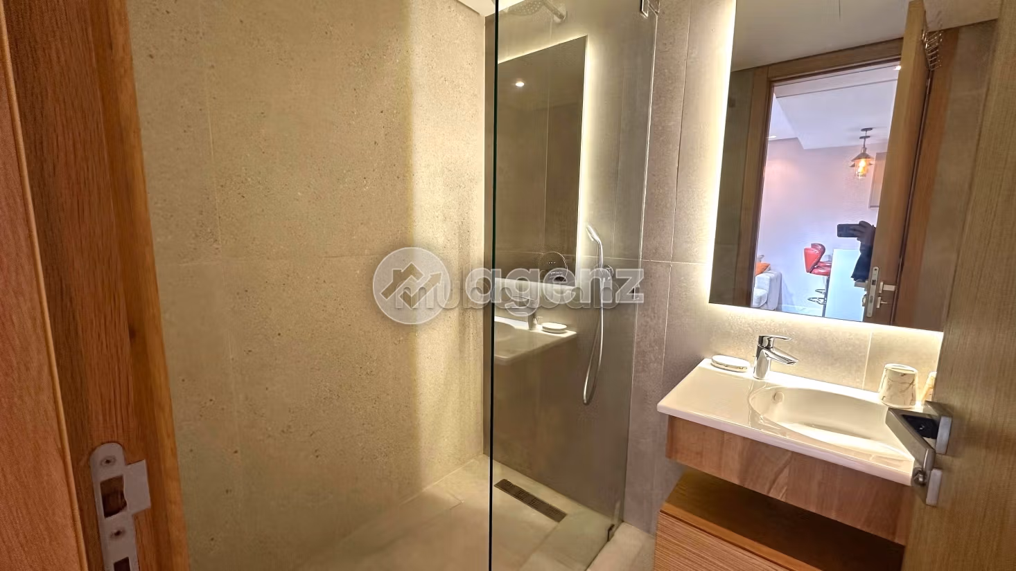 Alquila este piso en Palmier. 1 dormitorio. Mobiliario