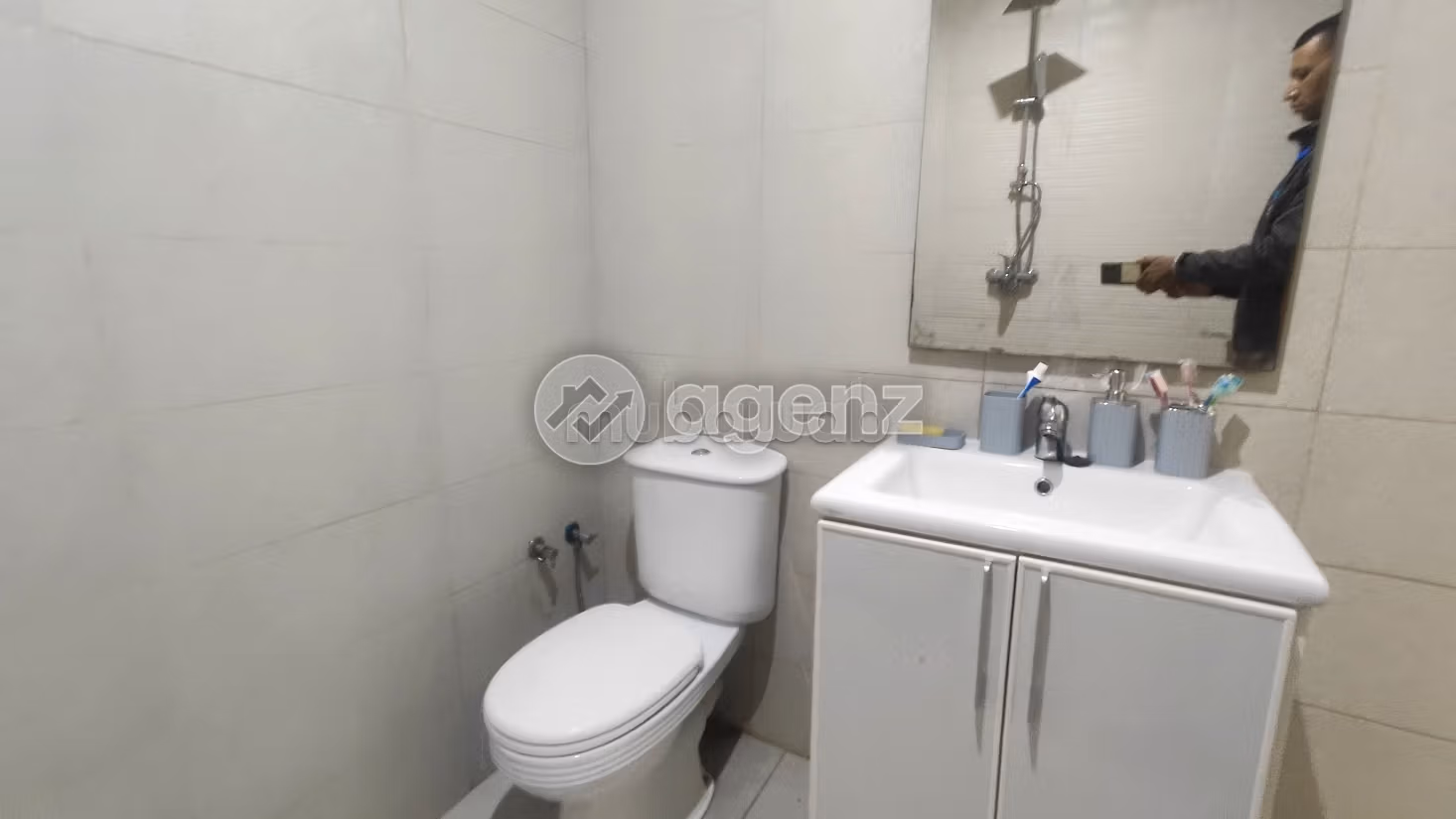 Appartement 92 m² à Belvédère — 7