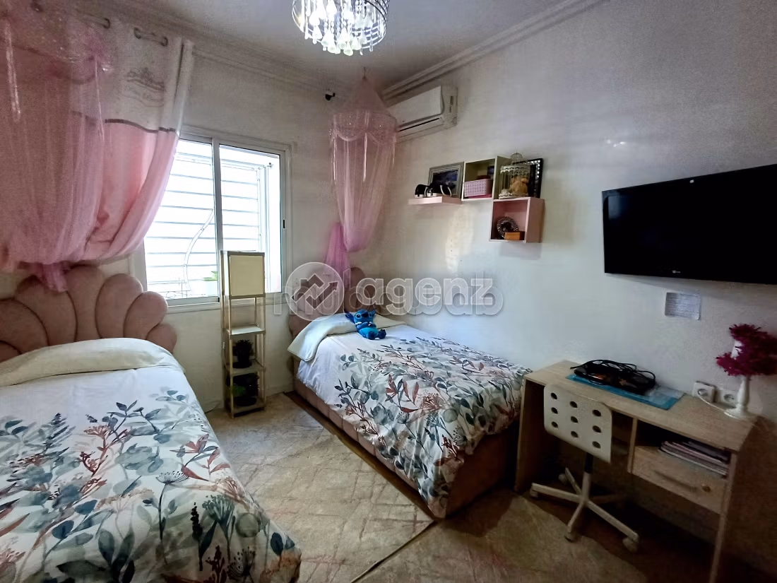 Bonito piso en venta. 3 dormitorios. Amueblado