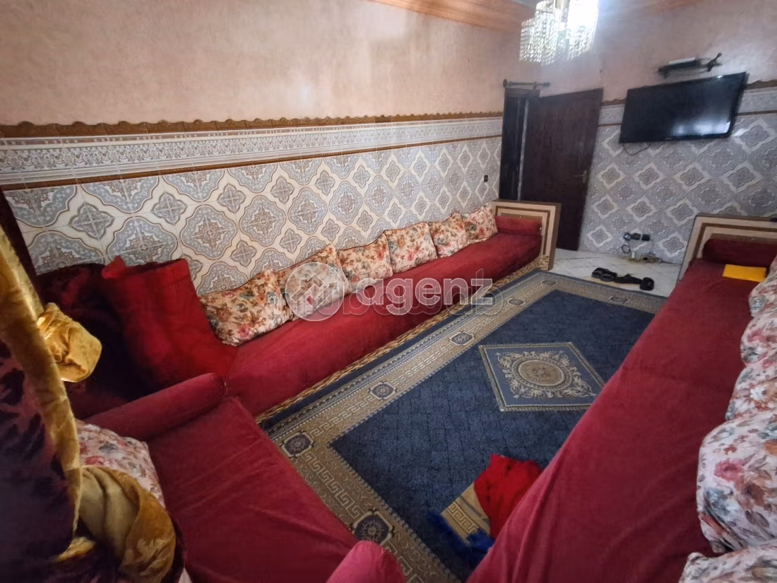 Sale of a lovely apartment. Small area 62 m². Well decorated