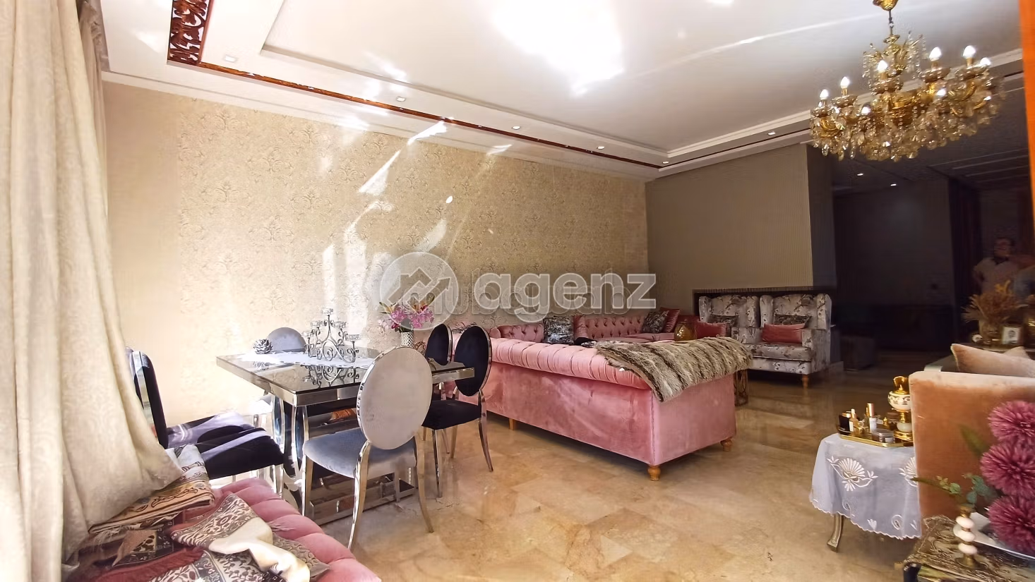 Villa à vendre 390 m², 3 chambres Bouskoura Bouskoura
