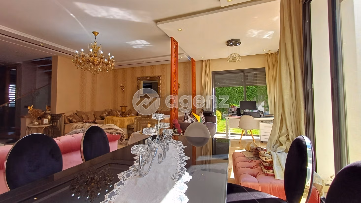 Villa à vendre 390 m², 3 chambres Bouskoura Bouskoura
