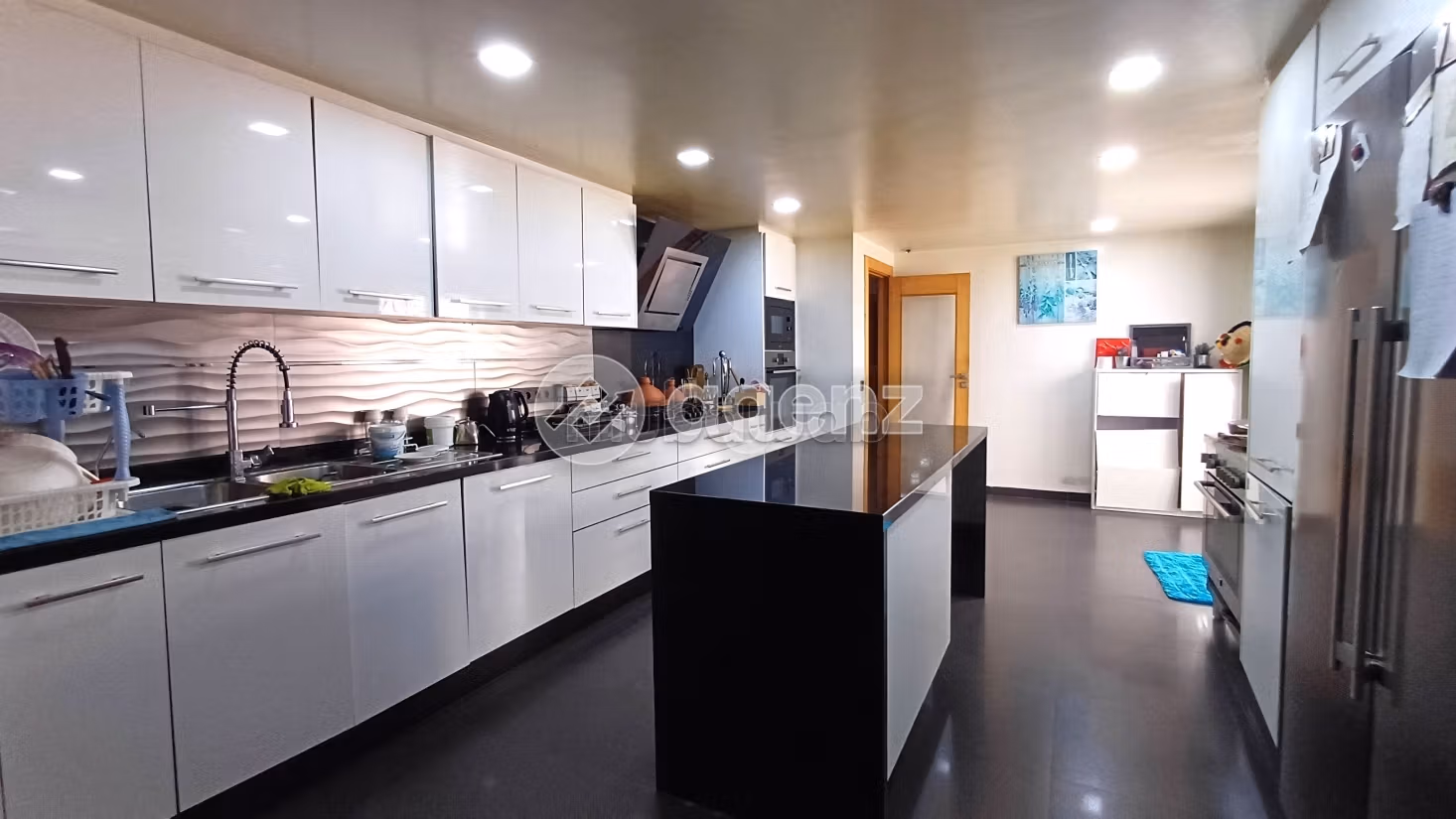 Villa à vendre 390 m², 3 chambres Bouskoura Bouskoura