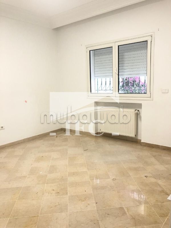 Bureau en 3 espaces 60m² CUN IFCU157