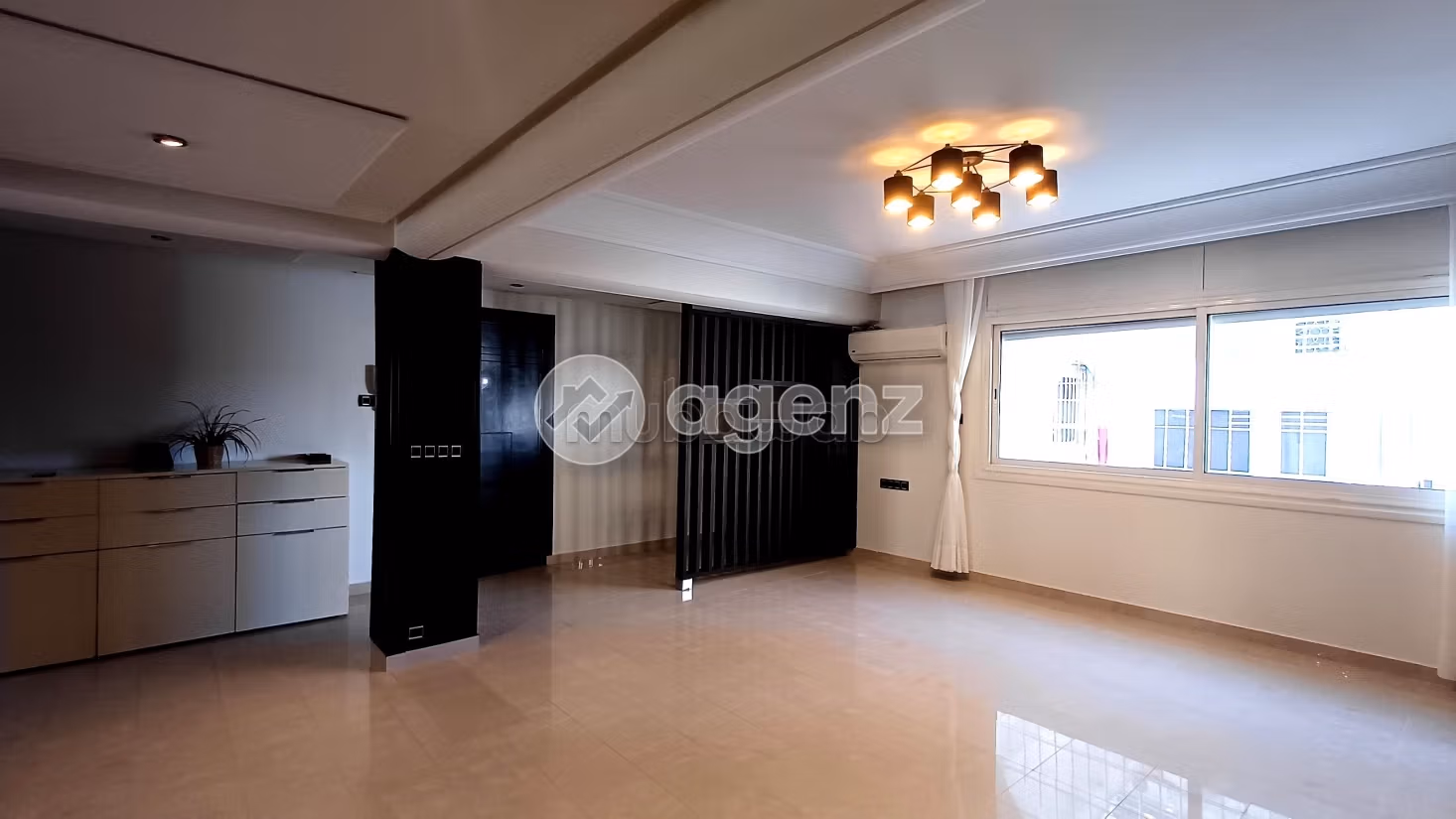 Busca pisos en venta en Alsace Lorraine. 3 dormitorios. Cocina bien equipada