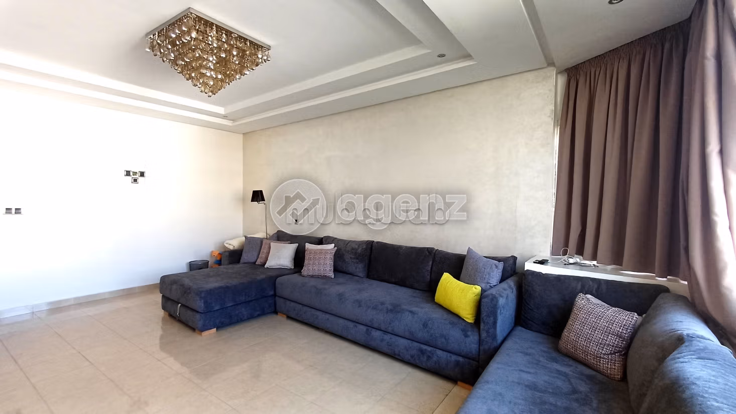 Busca pisos en venta en Alsace Lorraine. 3 dormitorios. Cocina bien equipada