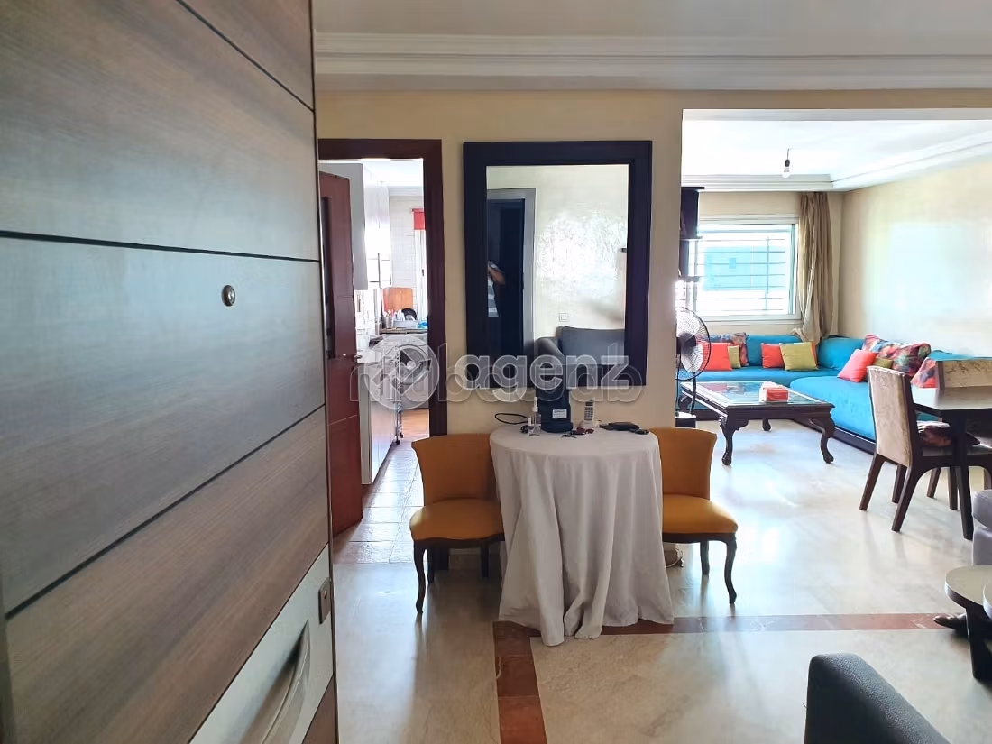 Apartment for sale in Beauséjour. 2 lovely rooms. Ample storage space
