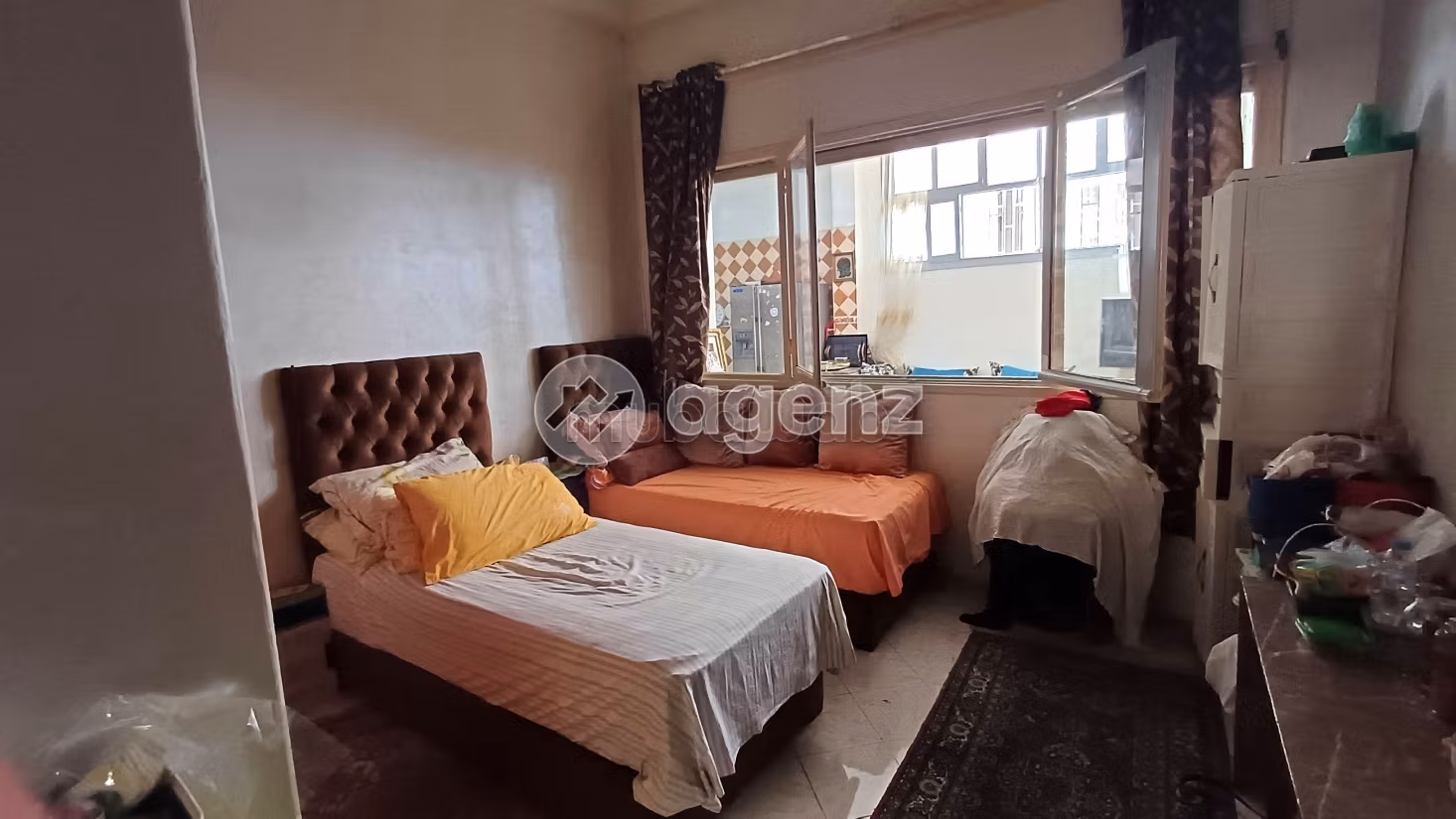 Kopen: appartementen in Burger. Totale oppervlakte 206 m². Terras