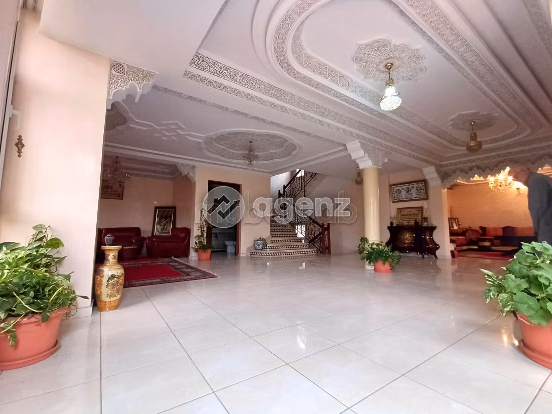 Villa à vendre 366 m², 3 chambres Hay Dakhla Agadir