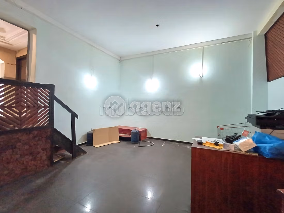 Commerce à vendre 103 m² Les princesses Casablanca