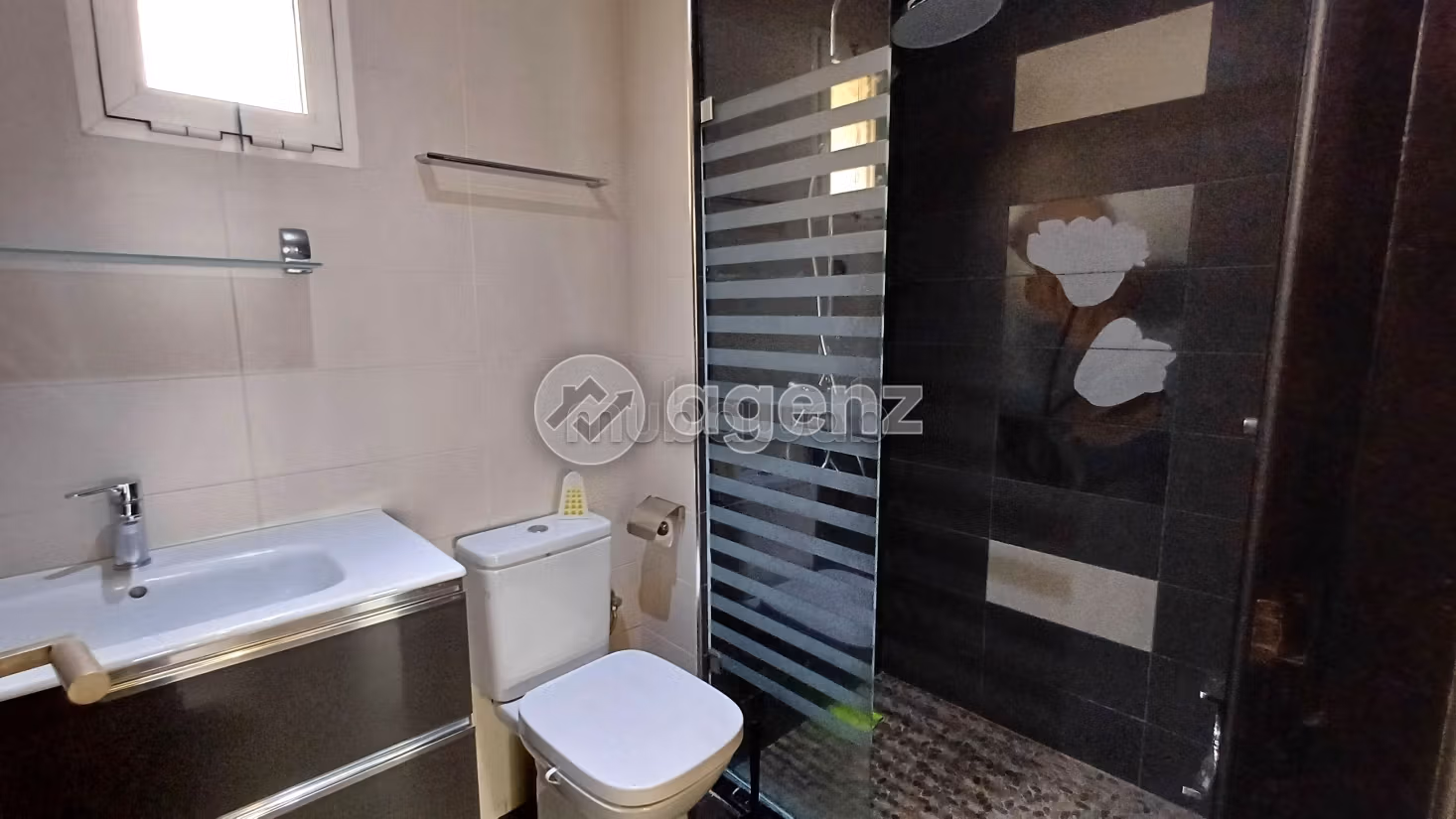 Appartement 236 m² f Belvédère — 13