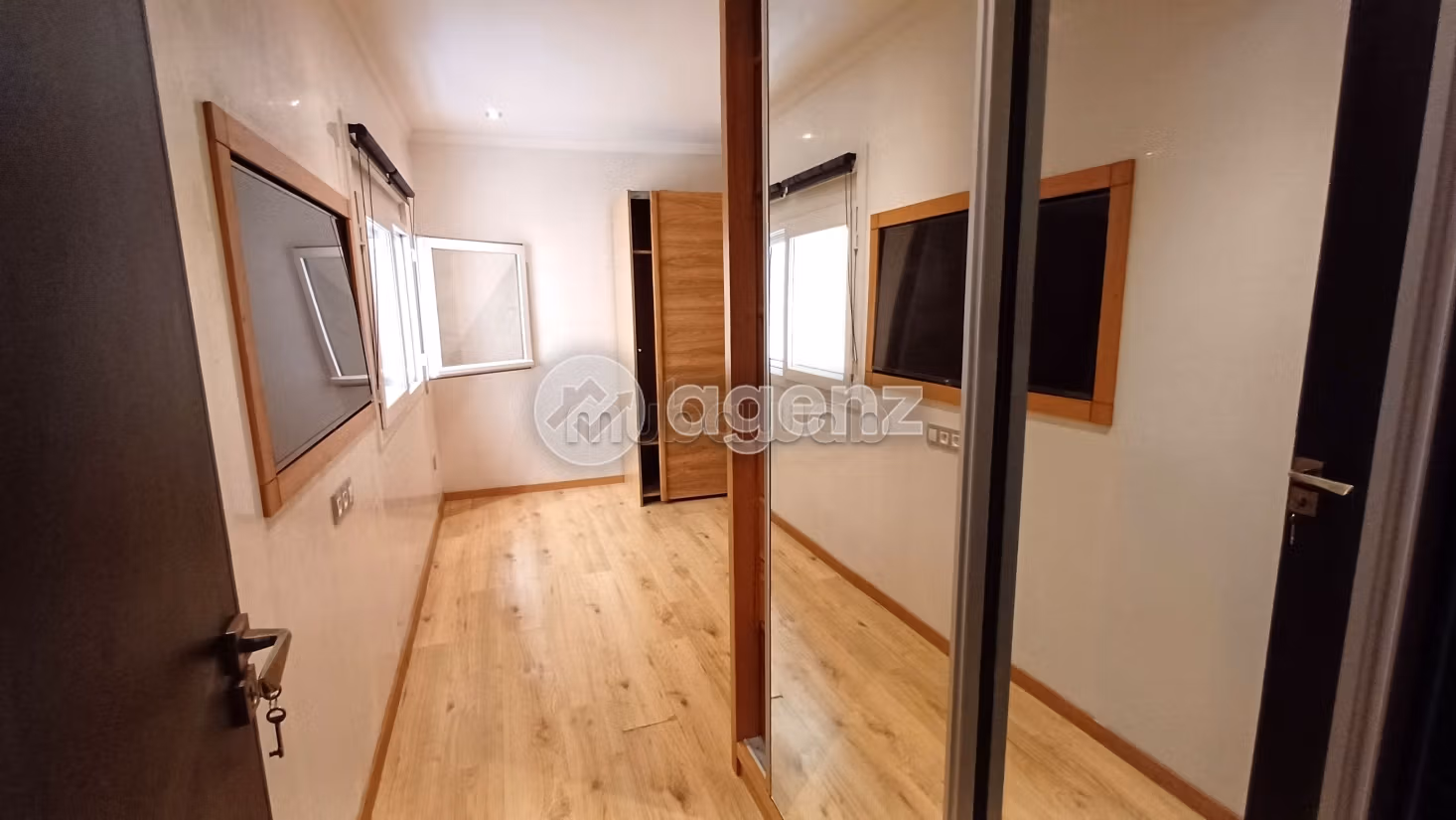 Appartement 236 m² f Belvédère — 20