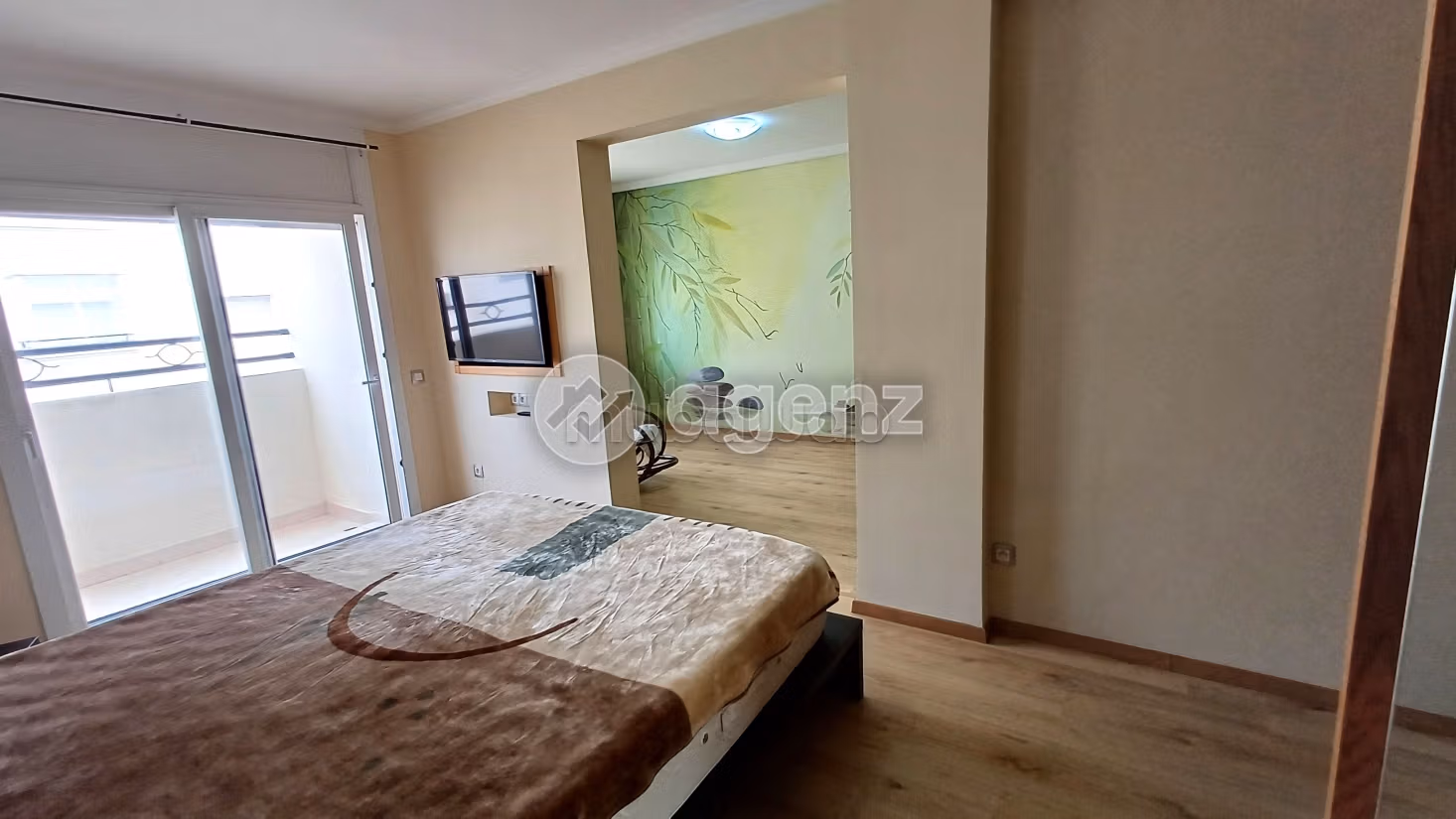 Appartement 236 m² f Belvédère — 17