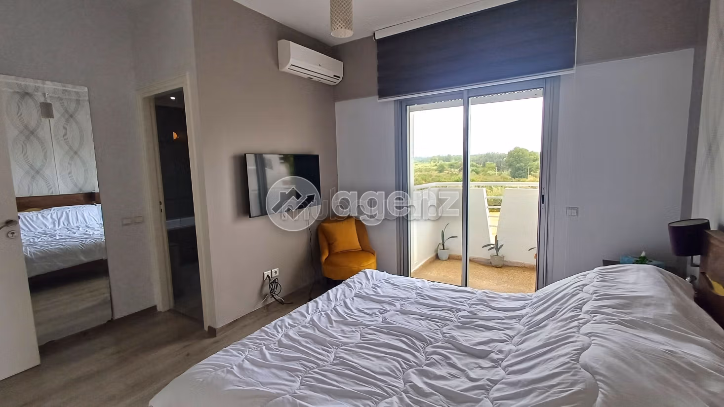 Bonito piso en alquiler en Riyad Extension. 3 dormitorios. Mobiliario nuevo