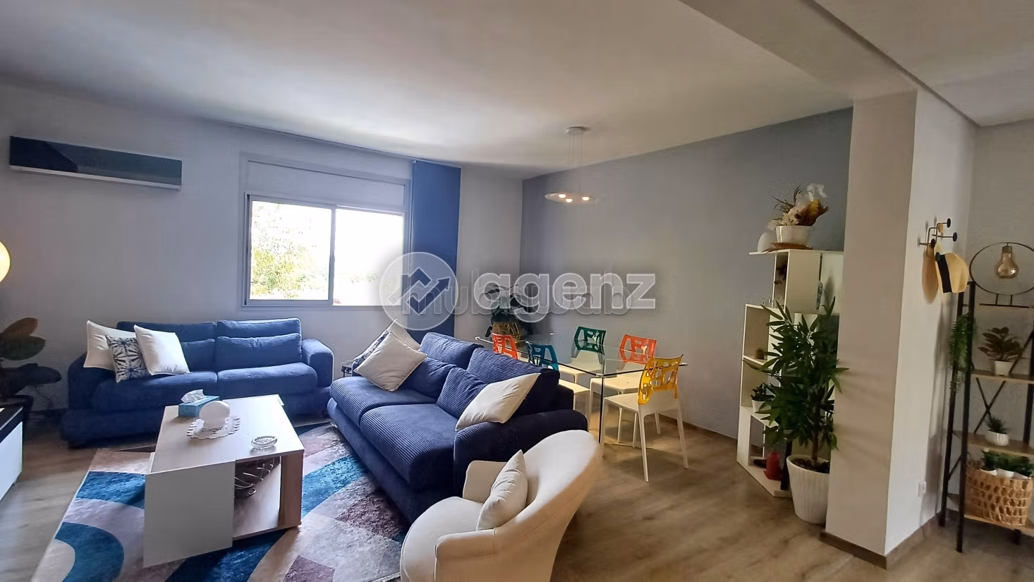 Bonito piso en alquiler en Riyad Extension. 3 dormitorios. Mobiliario nuevo