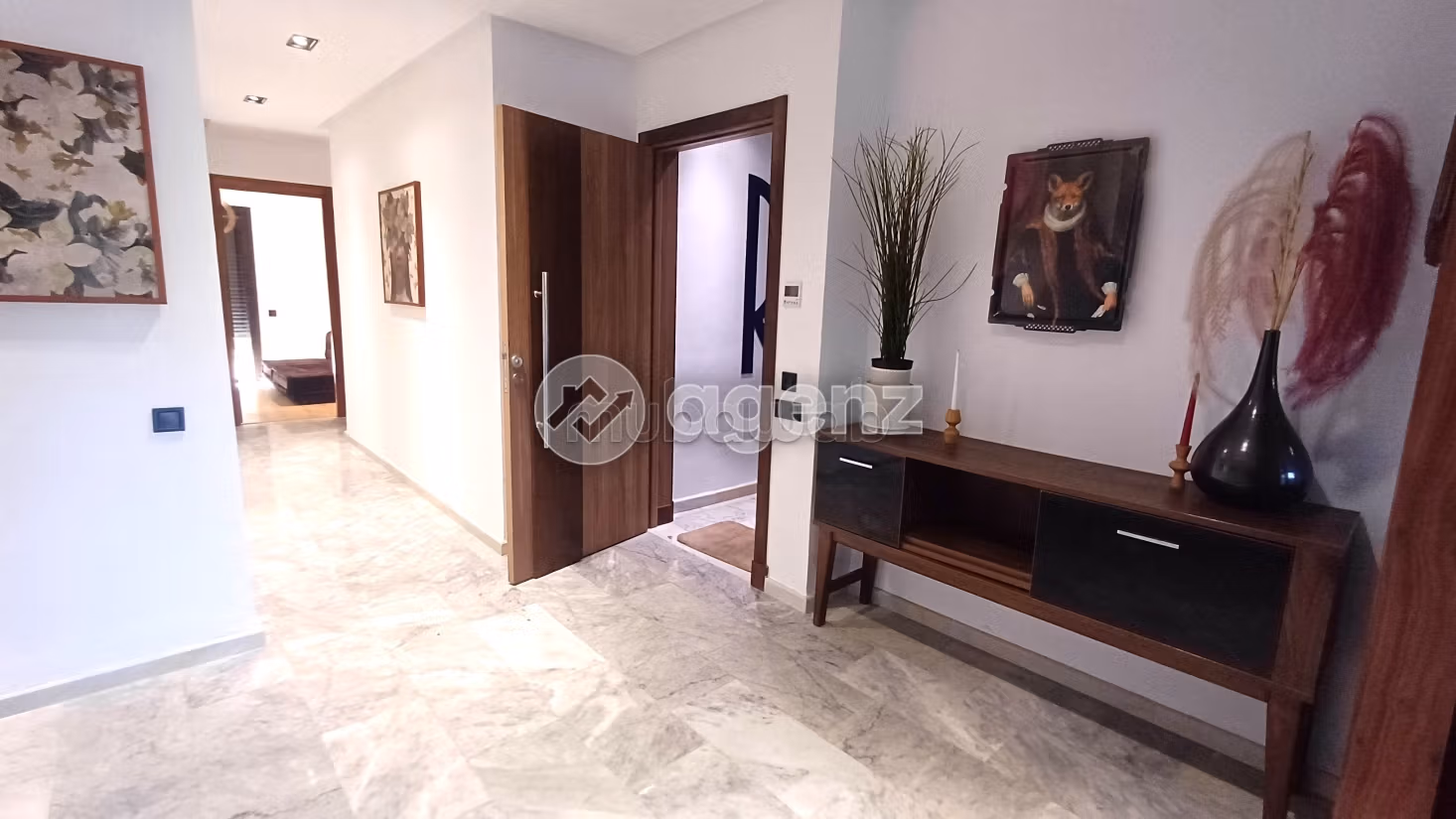 Sale of a lovely apartment. Area of 170 m². Lift and parking spaces