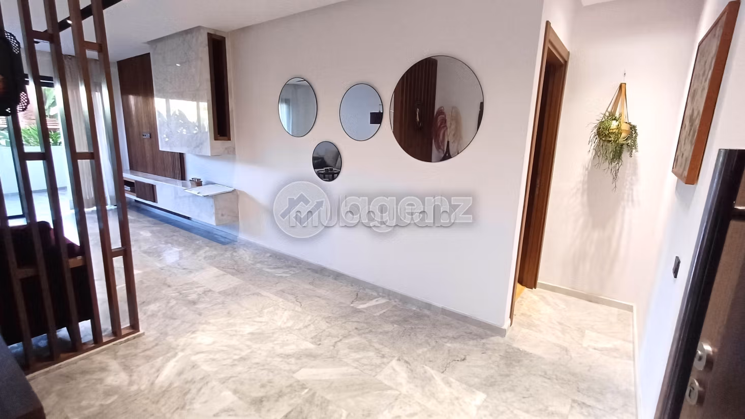 Sale of a lovely apartment. Area of 170 m². Lift and parking spaces