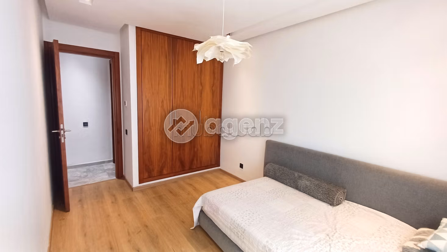 Sale of a lovely apartment. Area of 170 m². Lift and parking spaces