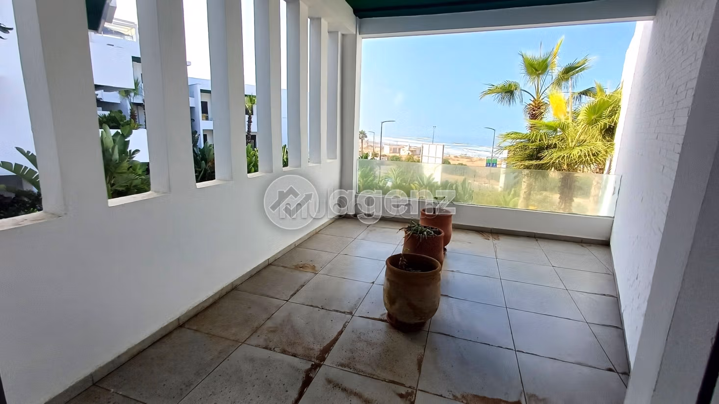 Beautiful apartment for sale. Small area 216 m². With Lift, Carpark