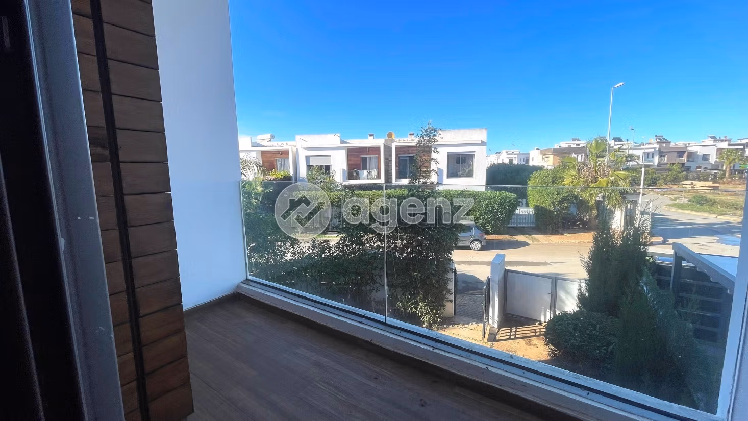 Maestosa residenza di lusso in vendita. 3 camere da letto. Posto auto e giardino