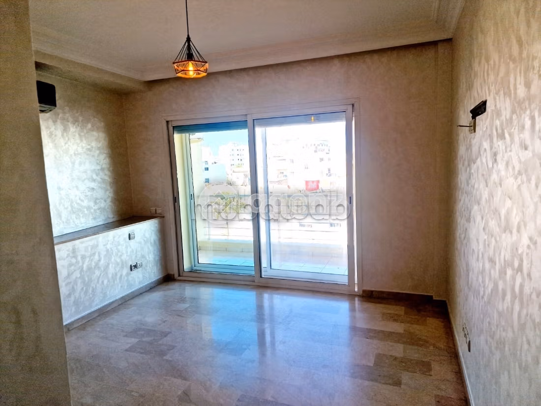 Appartement à louer 102 m², 2 chambres Bourgogne Est Casablanca
