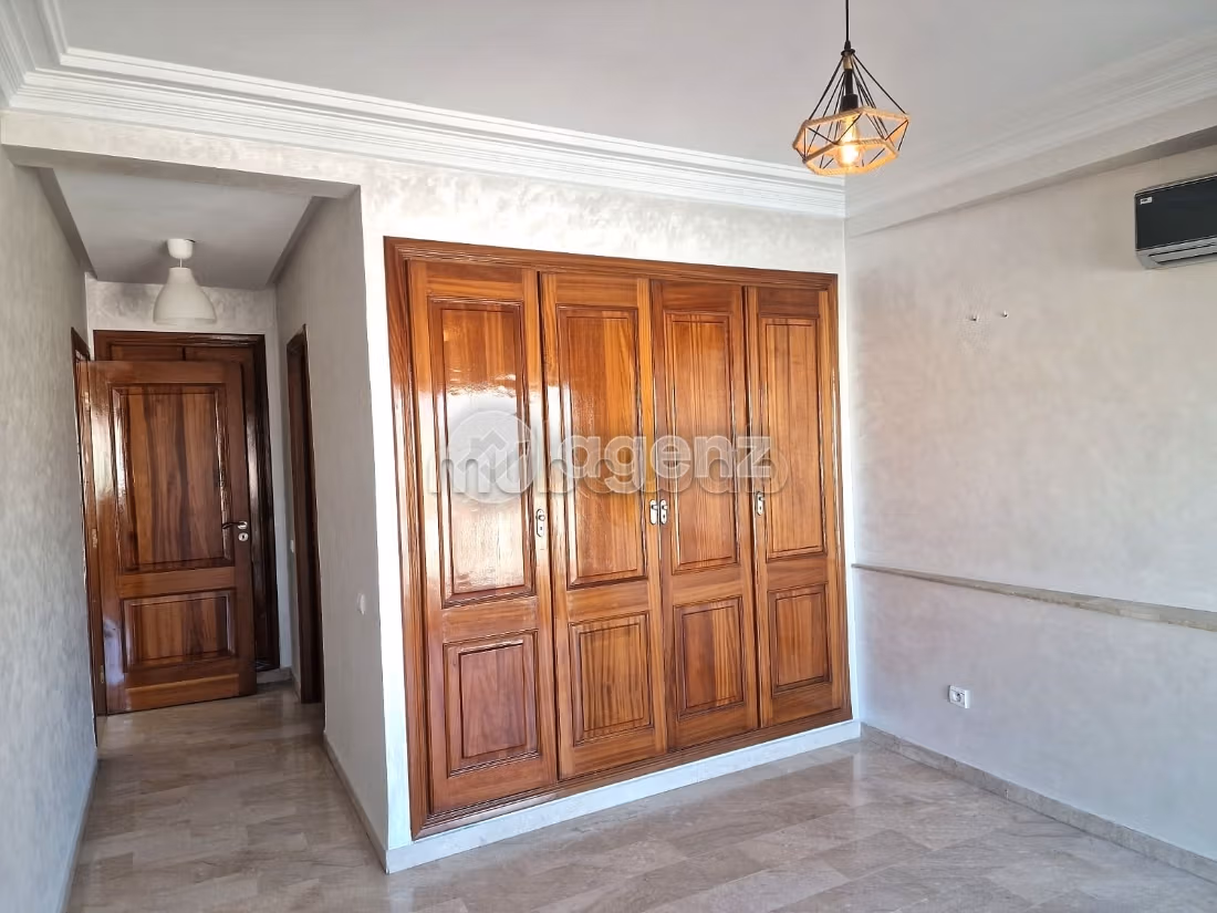 Appartement à louer 102 m², 2 chambres Bourgogne Est Casablanca