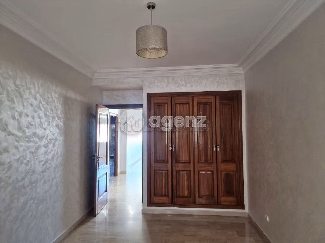 Appartement à louer 102 m², 2 chambres Bourgogne Est Casablanca
