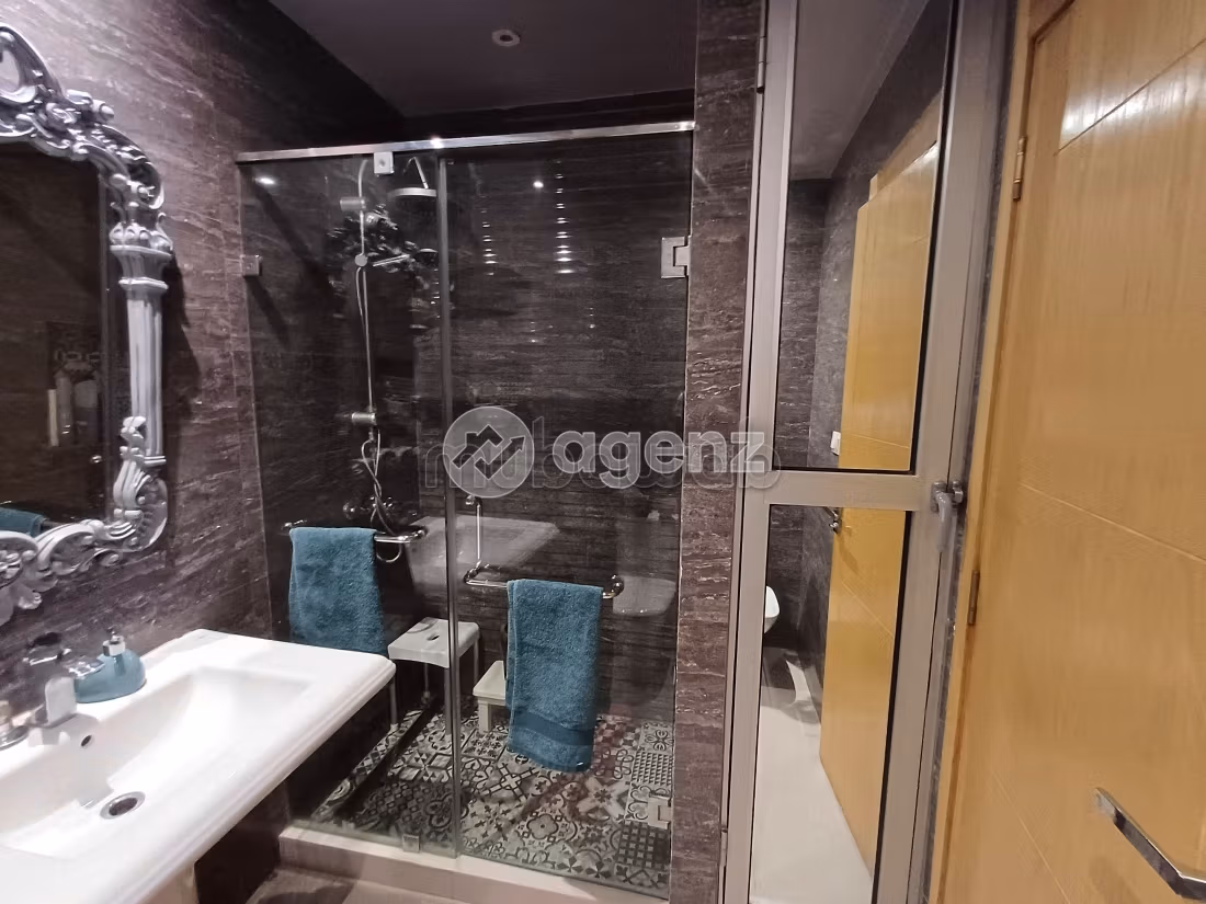 Appartement 113 m² f Les Hôpitaux — 11
