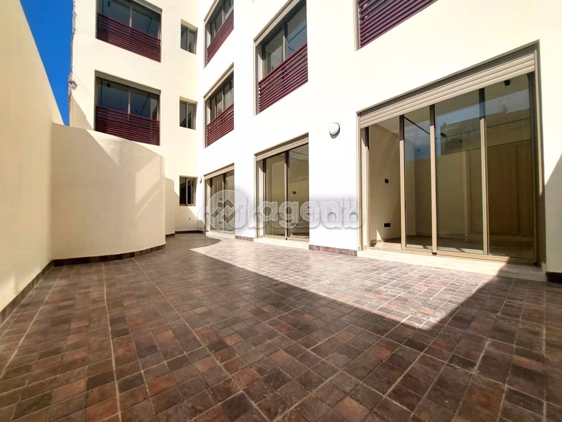 Appartement 81 m² à Les princesses — 10