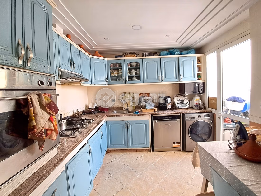 Vendita appartamento a Les princesses. Superficie di 118 m². Posto auto e ascensore