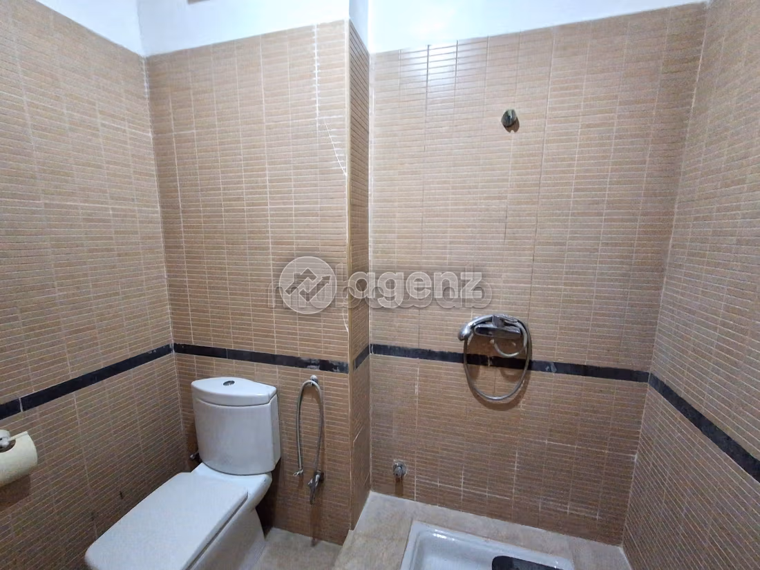 Splendido appartamento da acquistare a La Gironde. 3 camere. Ascensore e posto auto