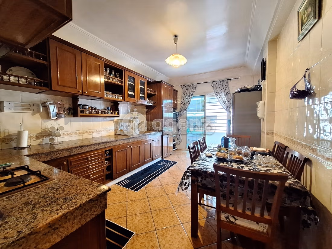 Appartement à vendre 150 m², 3 chambres Les hôpitaux Casablanca